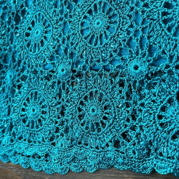 INC International Concepts Tank Top NWT โ Size M โ Peacock Blue Crochet - Picture 4 of 11